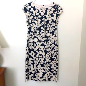Boden women’s blue and beige floral dress